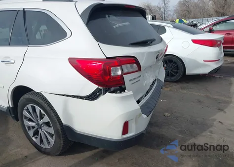 2017 Subaru Outback 3.6R Touring z USA, uszkodzony, nr VIN 4S4BSETC3H3359855